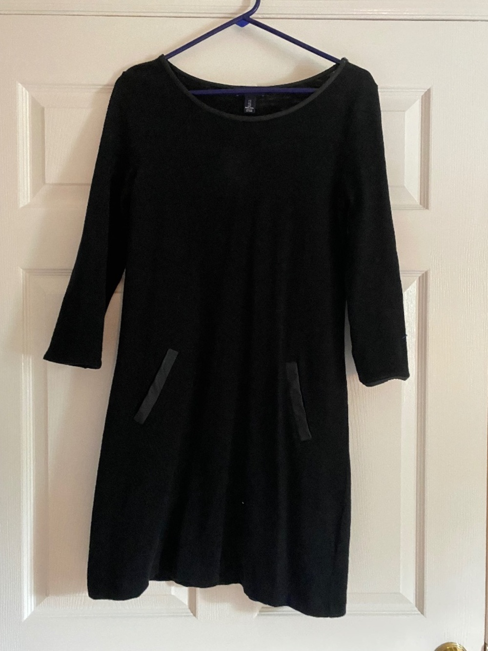 Gap black dress